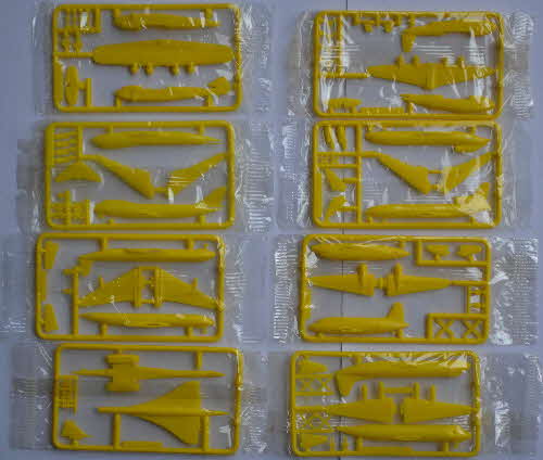 1985 Cornflakes Airliner Model Kits - yellow mint