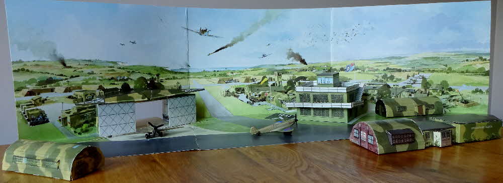 1993 Cornflakes Battle of Britain collection airfield made (3)
