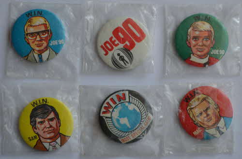 1968 Sugar Smacks Joe 90 Badges - mint