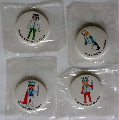 1979 Puffa Puffa Rice Playpeople Stick on Badges (1)